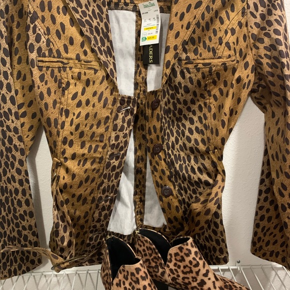 Blazing Hot Set - Picture 11 of 11